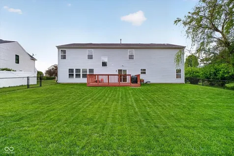 1810 Salina Drive Avon IN 46123
