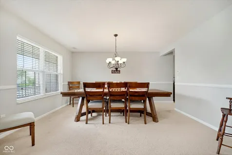 1810 Salina Drive Avon IN 46123