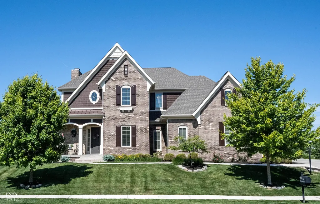 18176 Lakes End Drive Westfield IN 46074