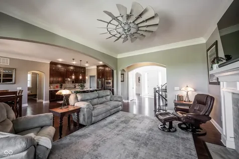 18176 Lakes End Drive Westfield IN 46074