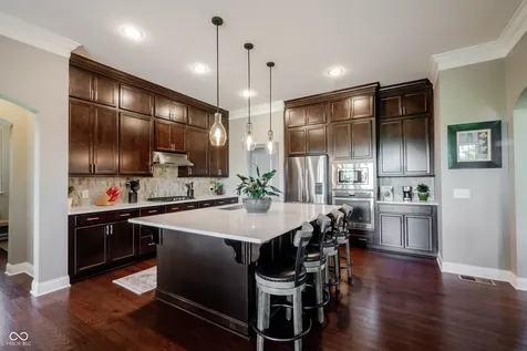 18176 Lakes End Drive Westfield IN 46074