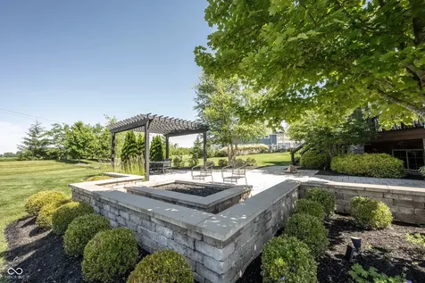 18176 Lakes End Drive Westfield IN 46074