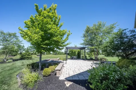 18176 Lakes End Drive Westfield IN 46074