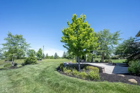 18176 Lakes End Drive Westfield IN 46074