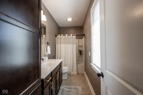 18176 Lakes End Drive Westfield IN 46074
