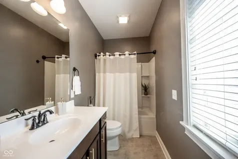 18176 Lakes End Drive Westfield IN 46074
