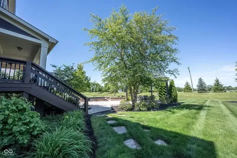 18176 Lakes End Drive Westfield IN 46074