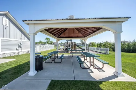 18176 Lakes End Drive Westfield IN 46074
