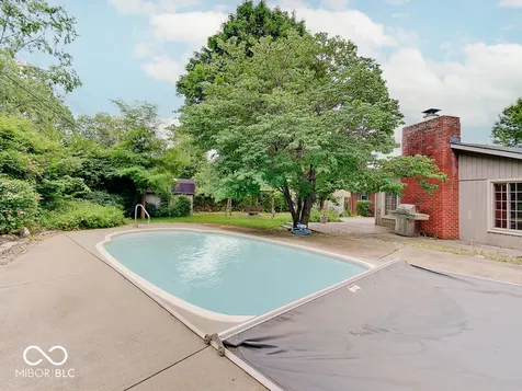 224 E Hickory Lane Indianapolis IN 46227