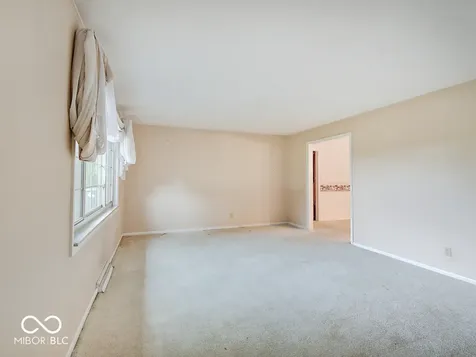 224 E Hickory Lane Indianapolis IN 46227