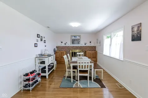 7625 Surrey Drive Indianapolis IN 46227