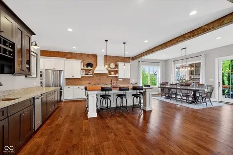 628 Woodbury Hill Drive Westfield IN 46074