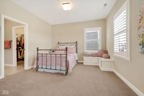 628 Woodbury Hill Drive Westfield IN 46074