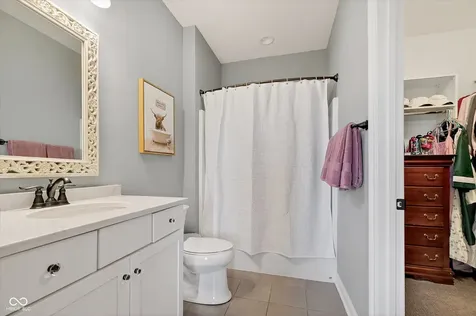 628 Woodbury Hill Drive Westfield IN 46074