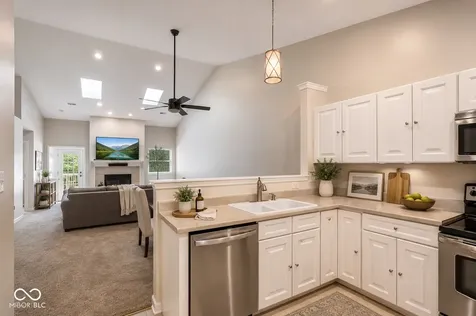 6104 Franklin Villas Way Indianapolis IN 46237