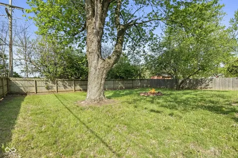 1523 Northcrest Drive Anderson IN 46012