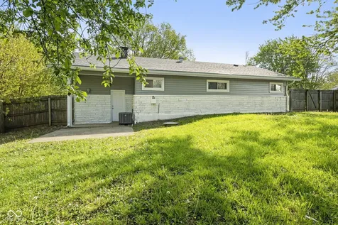 1523 Northcrest Drive Anderson IN 46012