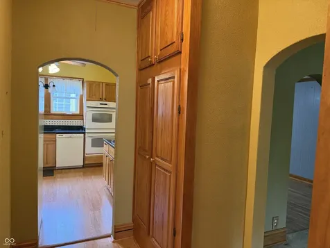 225 S Franklin Street Knightstown IN 46148