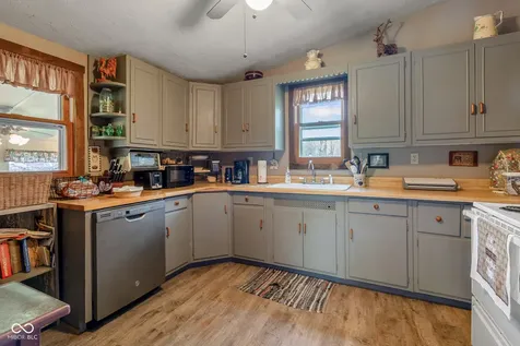 6410 N State Road 135 Morgantown IN 46160