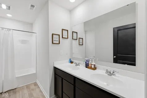 2203 Gambel Lane Danville IN 46122