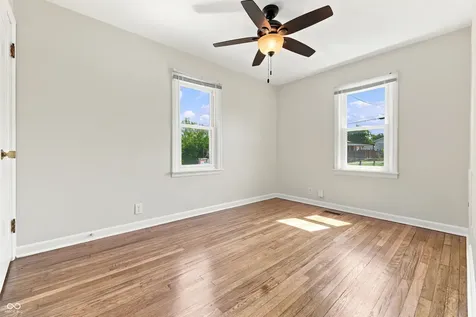 329 N 15th Avenue Beech Grove IN 46107
