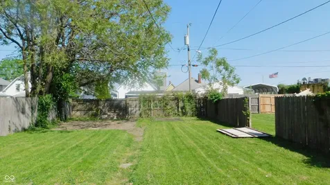 3819 N Capitol Avenue Indianapolis IN 46208