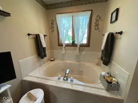46 S Meadow Lane Rockville IN 47872