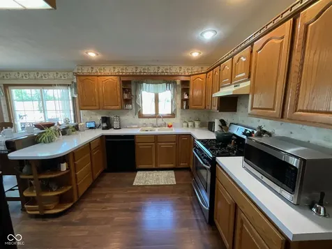 46 S Meadow Lane Rockville IN 47872