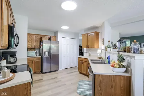 1304 Ellington Drive Shelbyville IN 46176