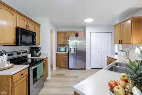 1304 Ellington Drive Shelbyville IN 46176
