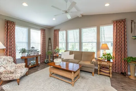 15562 Nettle Lane Fishers IN 46037