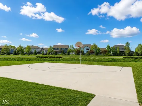 15562 Nettle Lane Fishers IN 46037