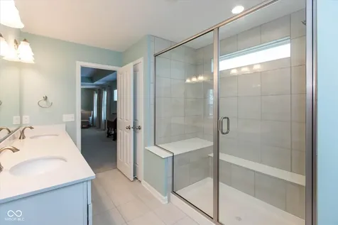 15562 Nettle Lane Fishers IN 46037