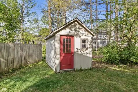 1927 Alvee Court Indianapolis IN 46239