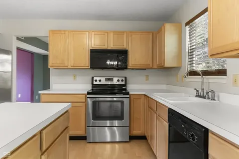 1927 Alvee Court Indianapolis IN 46239
