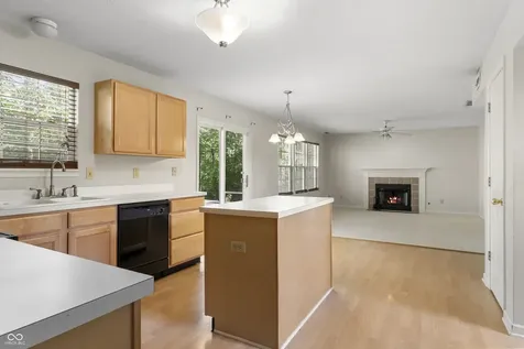 1927 Alvee Court Indianapolis IN 46239