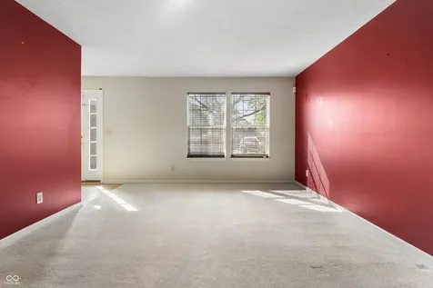 1927 Alvee Court Indianapolis IN 46239
