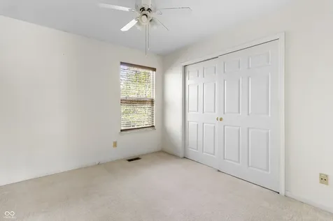 1927 Alvee Court Indianapolis IN 46239
