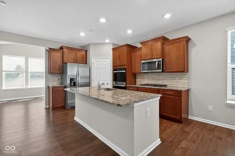 16942 Cole Evans Drive Noblesville IN 46060
