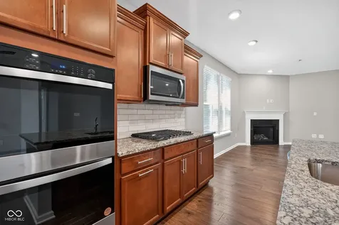 16942 Cole Evans Drive Noblesville IN 46060