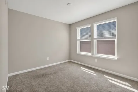 16942 Cole Evans Drive Noblesville IN 46060