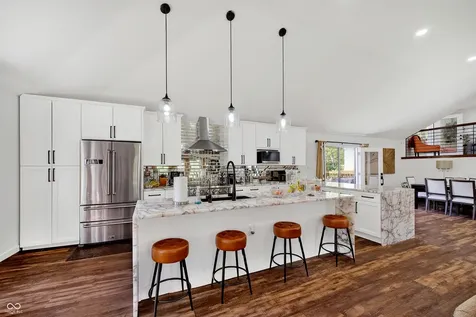 5726 Cooper Road Indianapolis IN 46228