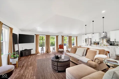 5726 Cooper Road Indianapolis IN 46228