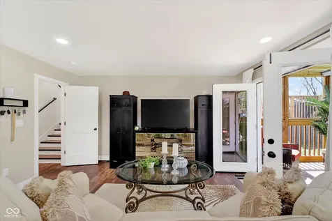 5726 Cooper Road Indianapolis IN 46228