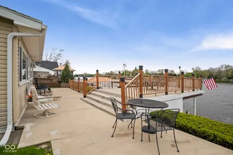5347 E Blue Bell Court Monticello IN 47960