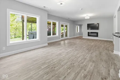 8631 Bay Colony Drive Indianapolis IN 46234