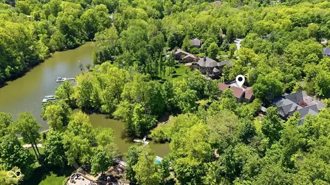 8631 Bay Colony Drive Indianapolis IN 46234