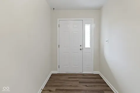 6435 Birds Eye Drive Indianapolis IN 46203