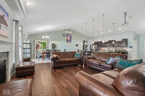 806 Foxglove Court Lebanon IN 46052