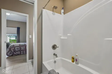 806 Foxglove Court Lebanon IN 46052